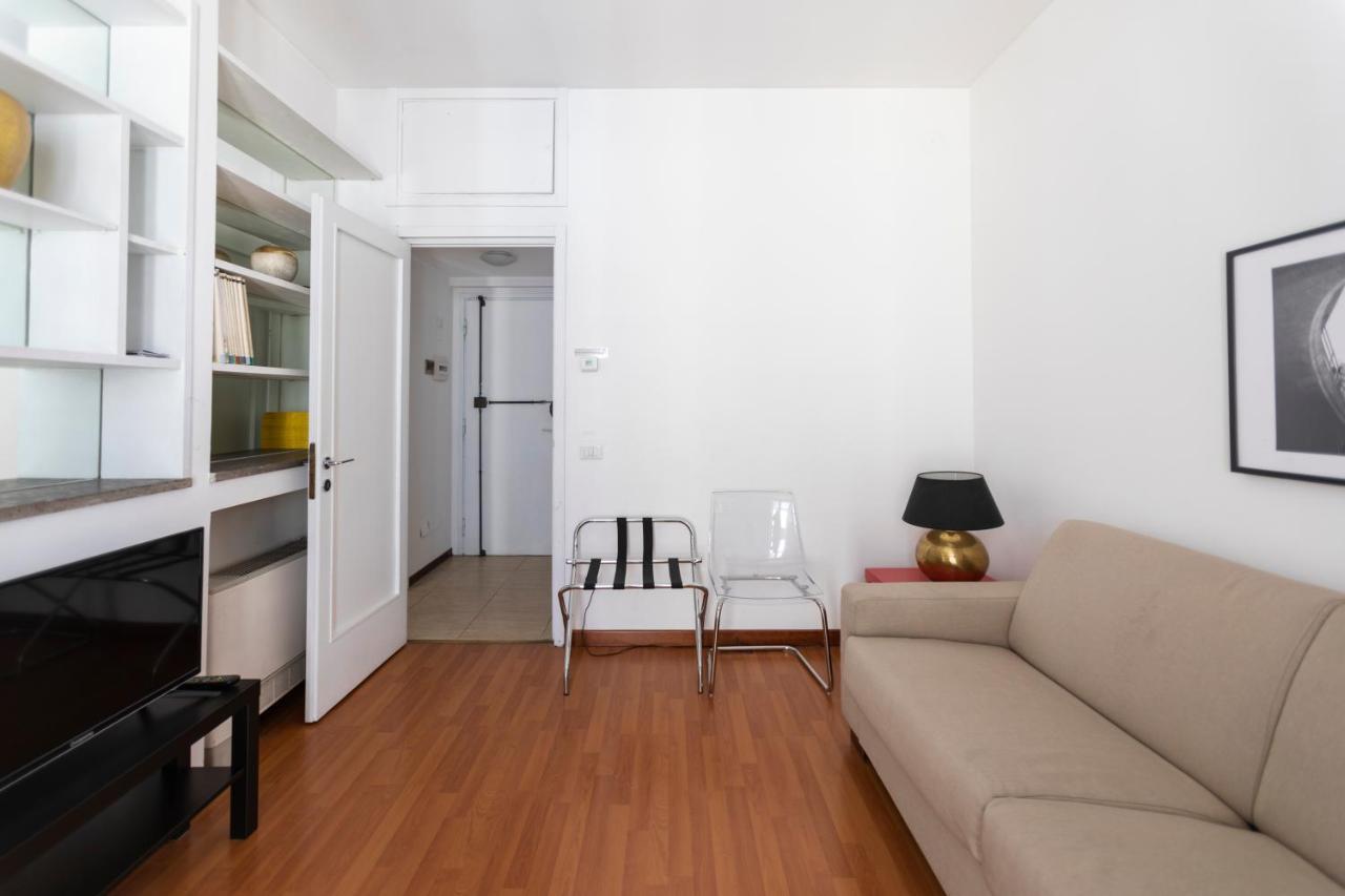 Brera - Fiori Chiari Charme Apartment มิลาน ภายนอก รูปภาพ