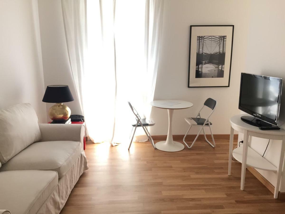 Brera - Fiori Chiari Charme Apartment มิลาน ภายนอก รูปภาพ